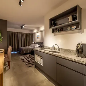 Liv - 811 Apartamento Porto Alegre